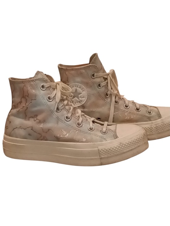 Converse Shoes - Converse Chucks All Star Platform Sneakers , EUC Women's 8